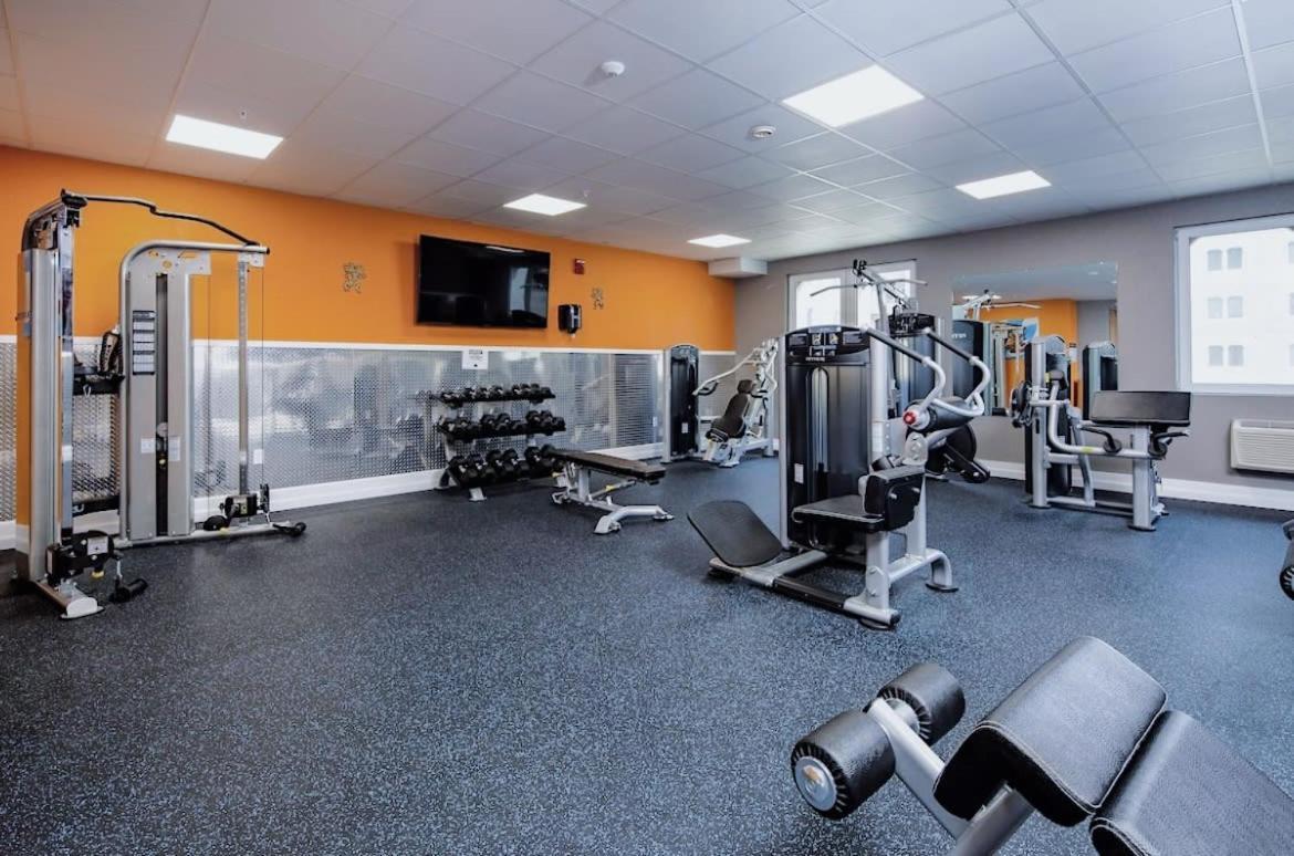 2Br Suite At The Grand Castle Pool Gym & Parking Grandville Εξωτερικό φωτογραφία